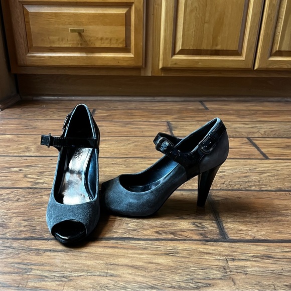 Franco Sarto platform heels - Picture 2 of 4